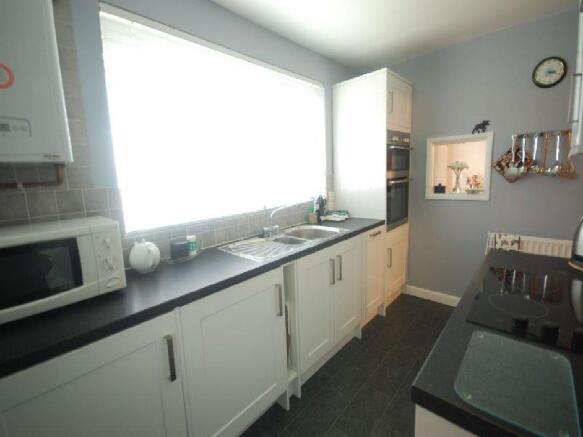 KITCHEN 1