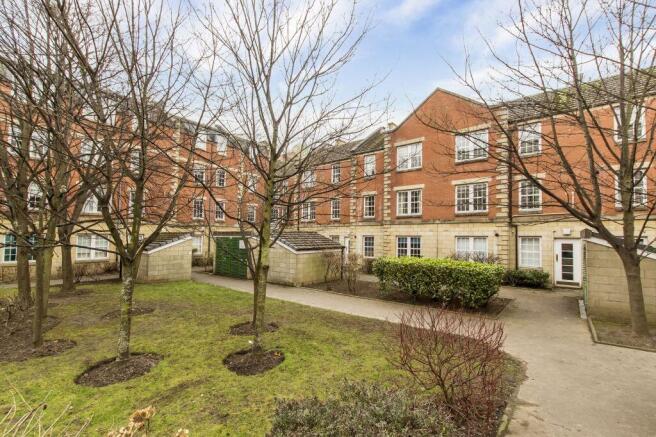 Property Image 12
