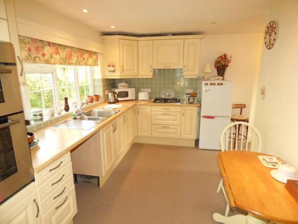 Kitchen/breakfast ro