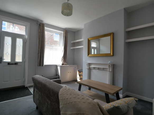 2 bed Terraced for sale Image 4