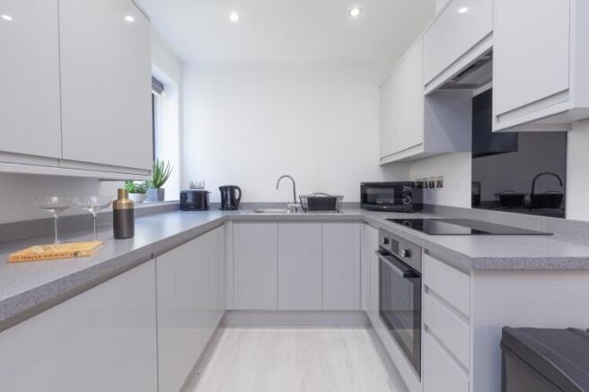 Kitchen (2)