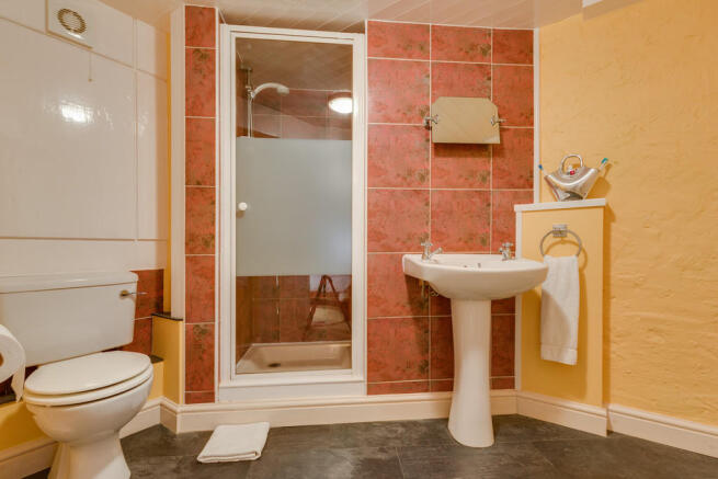 Owners En-Suite