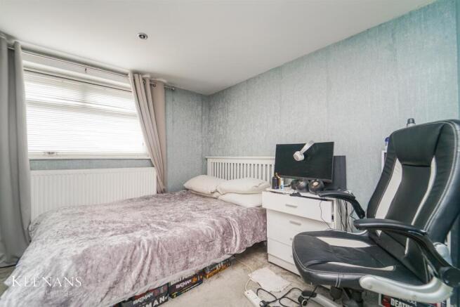 3 bed Semi-Detached for sale Image 11