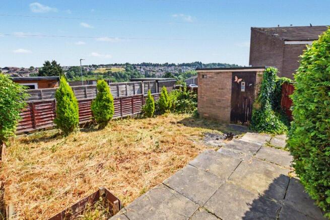 3 bed Town House for sale Image 8