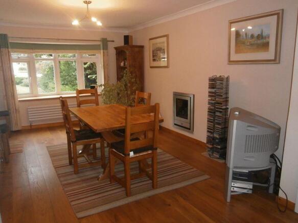 Dining room 1