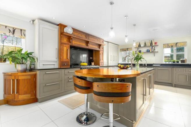 Kitchen (2)
