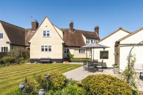 3, Manor Cottages, Manor Lane, Great Chesterford CB10 1PJ