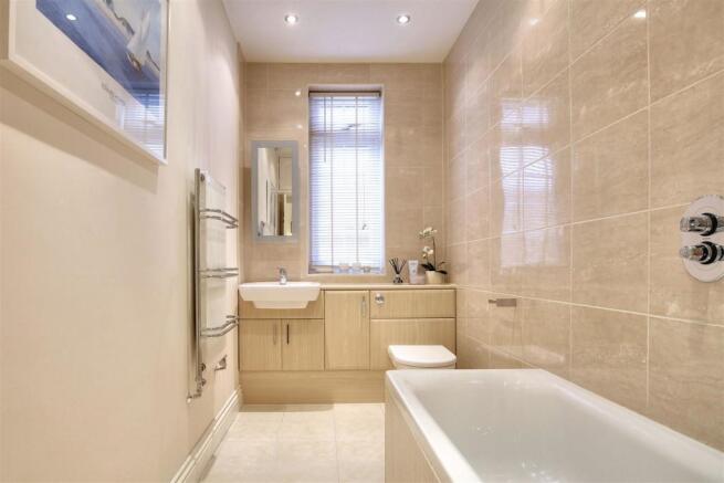 Bathroom.jpg
