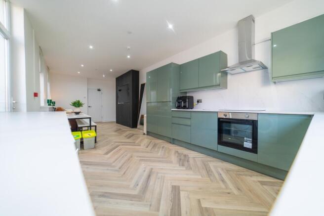 Call 02920 668585 to secure your viewing _5