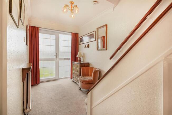 ENTRANCE HALLWAY