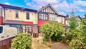 15, Coombewood Drive, Chadwell Heath RM6 6AA