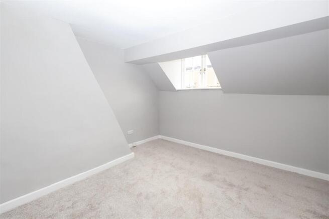 1 bed Flat to rent Image 4