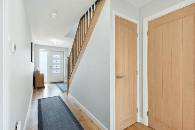 4 bed Detached Bungalow for sale Image 12