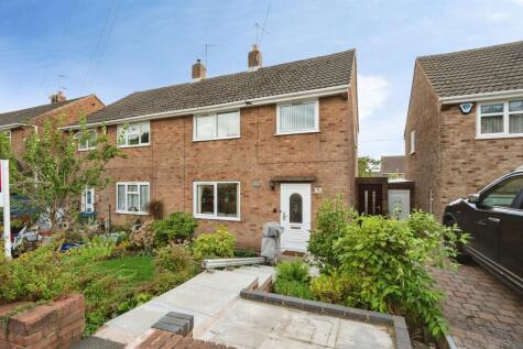 Cromwell Close, ROWLEY REGIS