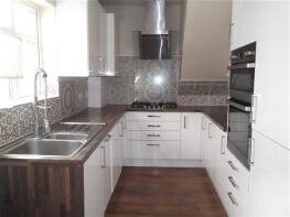 83a, Berkeley Road, London NW9 9DH