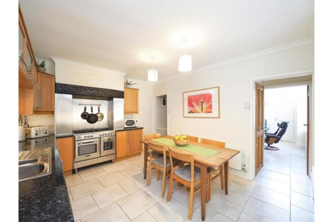 Kitchen/Dining Room