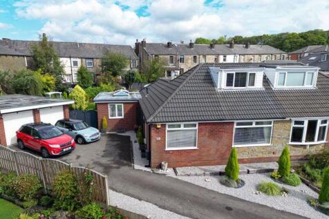 Ladyhouse Close Milnrow OL16 4EB