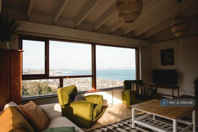 Lounge Top Floor
