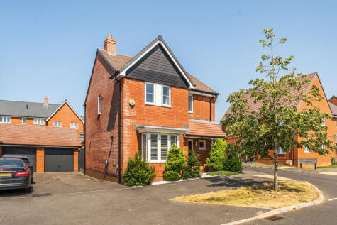 Wallace Avenue, Boorley Green, Southampton, SO32