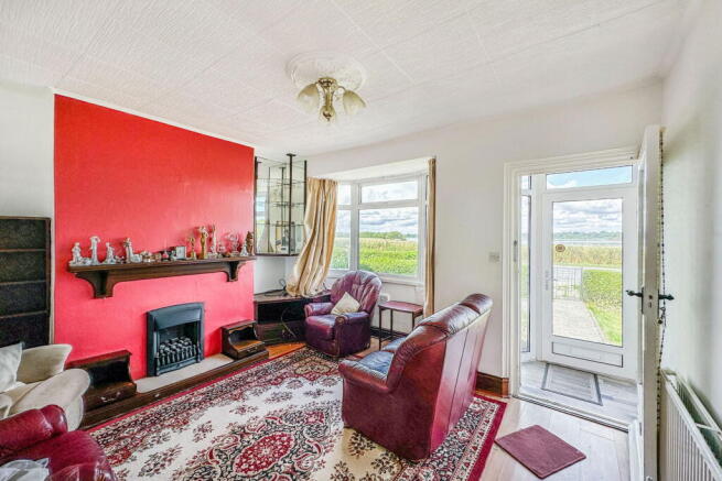 2 bed Semi-Detached Bungalow for sale Image 11