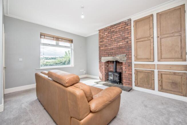 Halifax Road, Hightown, Liversedge, WF15 photo 4