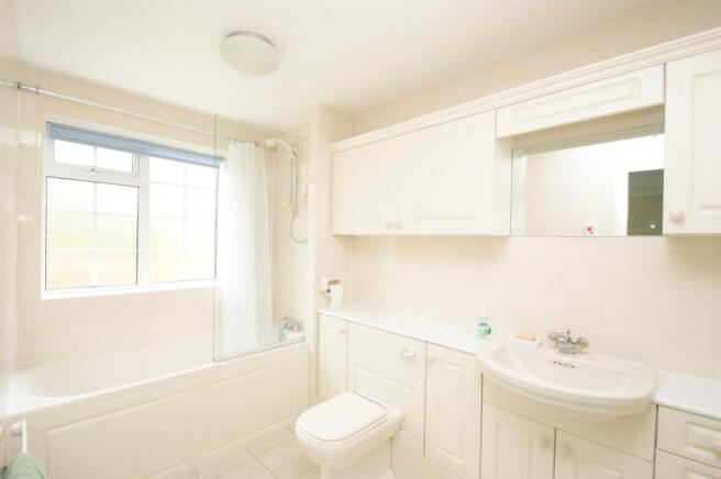 Master En-Suite