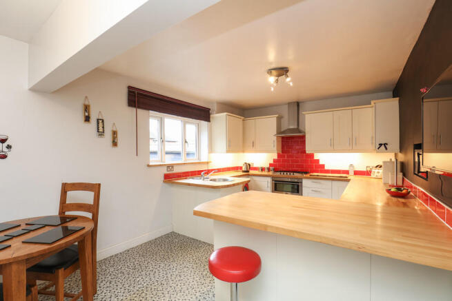 Kitchen / Diner