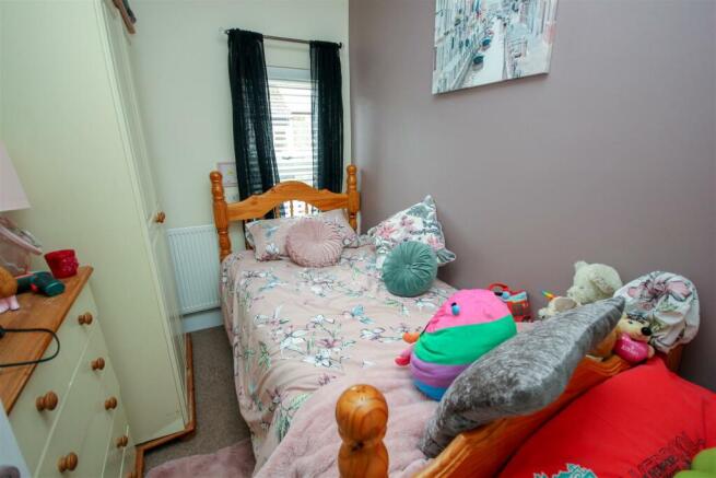 Bedroom 4.jpg