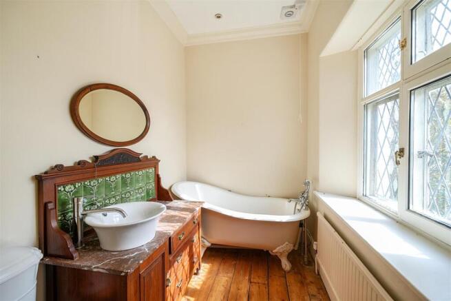 Master en-suite
