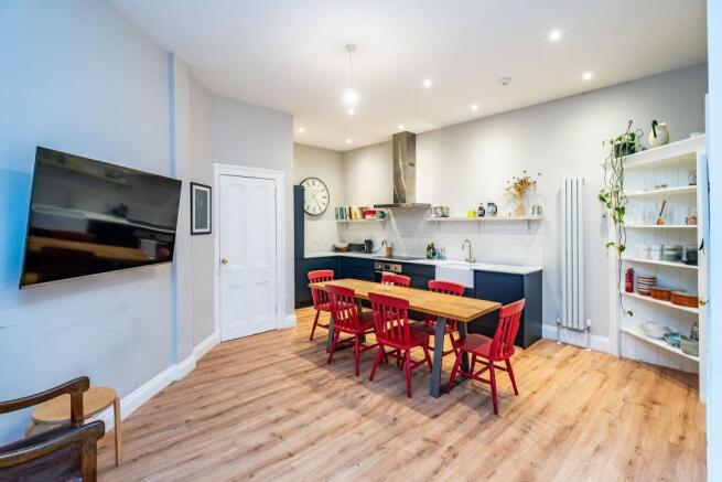 KitchenLiving12