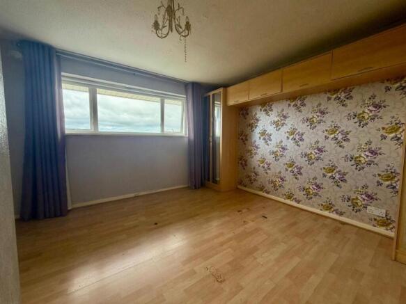 2 bed Terraced for sale Image 6