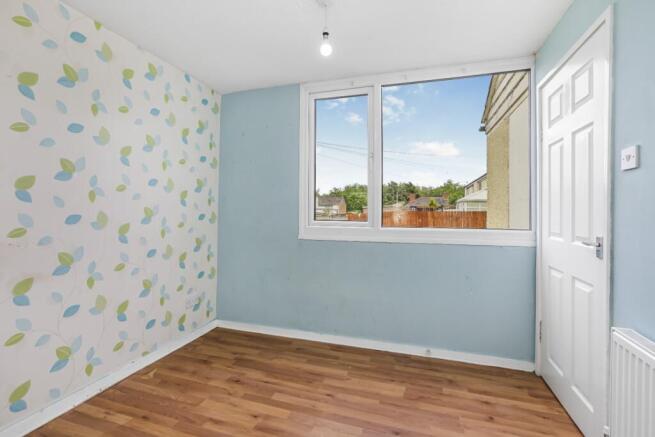 3 bed Terraced for sale Image 4