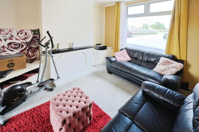 pbox-living_room-319324.JPG