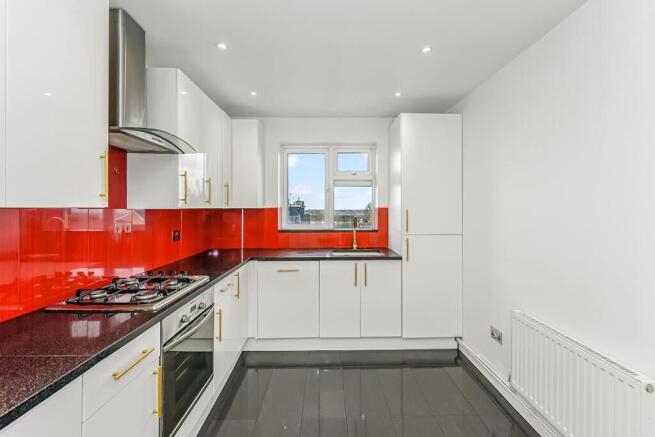 Broomhill Court-9.jpg