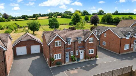 Shirnall Meadow, Lower Farringdon, Alton, Hampshire, GU34