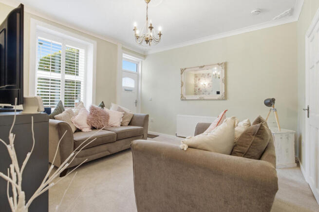 2 bed End of Terrace for sale Image 8