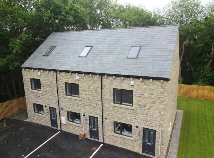 East View, Range Bank, Boothtown, HX3 6JZ