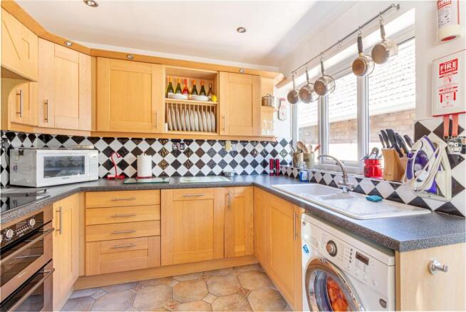 Kitchen-2.jpg