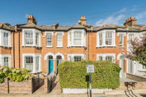 19, Hydethorpe Road, London SW12 0JE