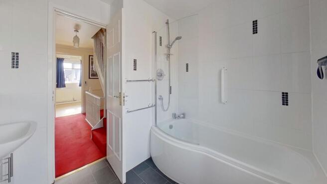 Dove-Close-Bathroom.jpg