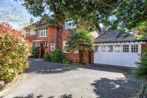 100, The Drive, Hove BN3 6GP