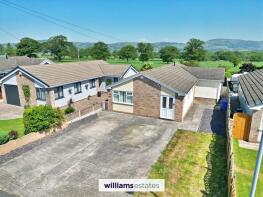 25, Clwydian Park Crescent, St. Asaph LL17 0BJ