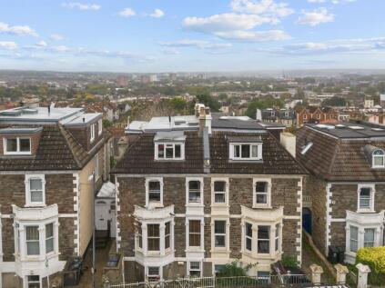 Hall Flat, Cromwell Road, St. Andrews, Bristol