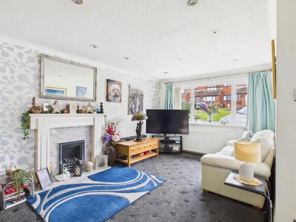 CAM03729G0-PR0224-STILL006