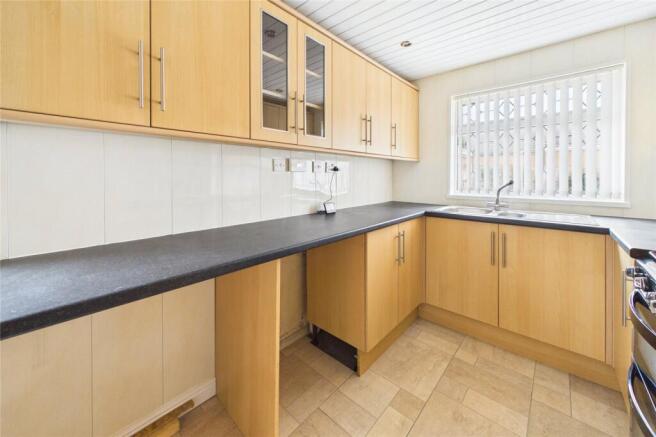 2 bed Bungalow for sale Image 5