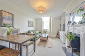 Flat 4, 16, Oakhill Road, London SW15 2QU