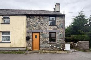 Porth Noddfa, Clwt Y Bont, Deiniolen LL55 3DL
