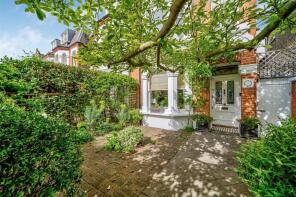 9, Beverley Road, Barnes, London SW13 0LX