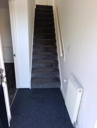 3 bed Semi-Detached to rent Image 5