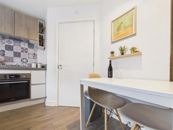 DINING KITCHEN